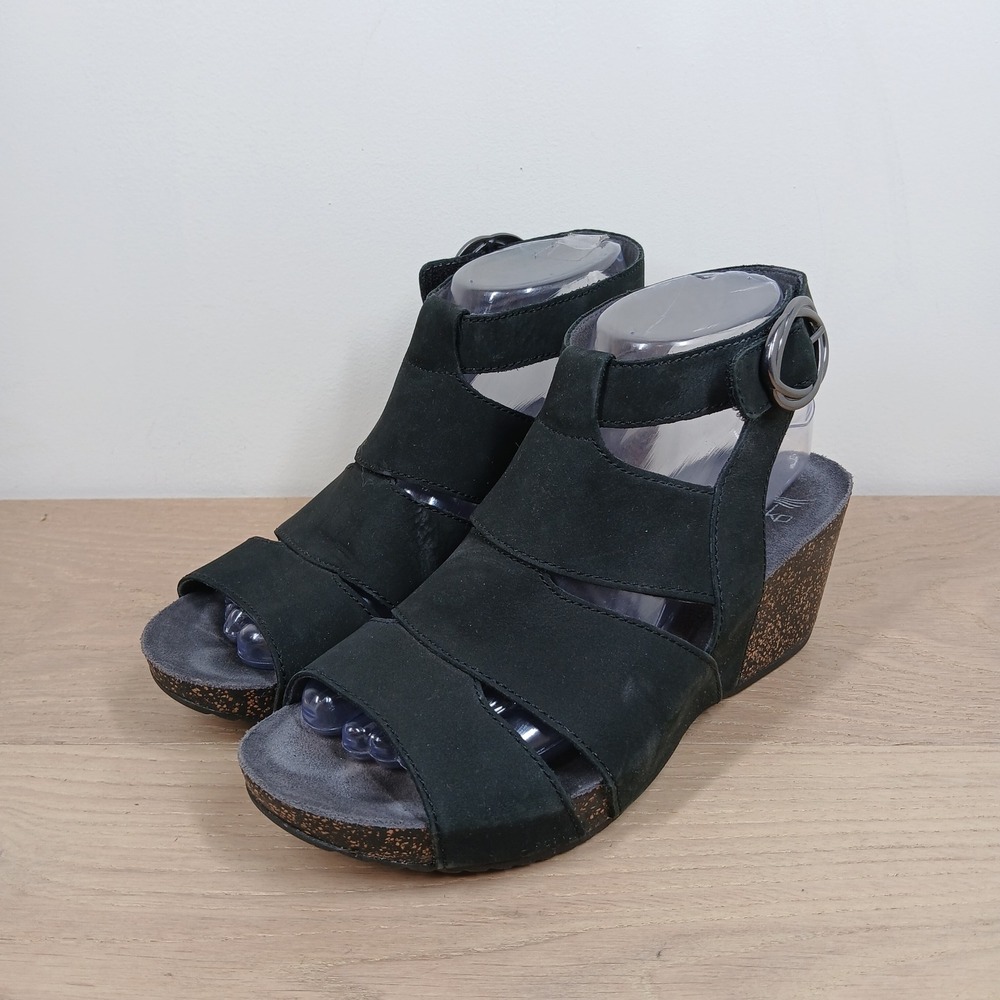 Dansko Sandals Womens 7.5 Black Leather Wedge Strappy Cork Platform Boho Shoes